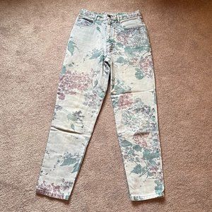 Vintage 80's High Waisted Floral Mom Jeans